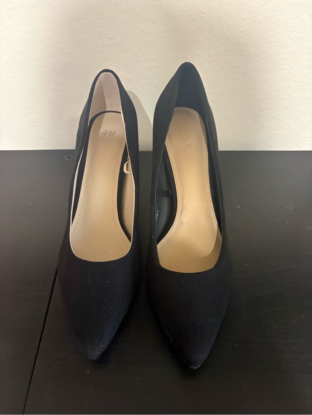 H&M Black Pointed Suede Pumps - Women's High Heels Size 9.5